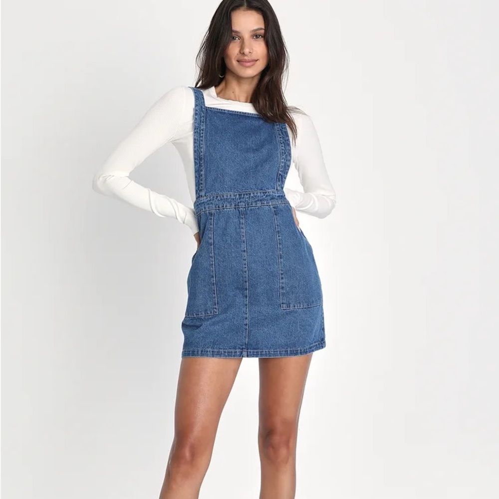 Lulus demin mini overall dress